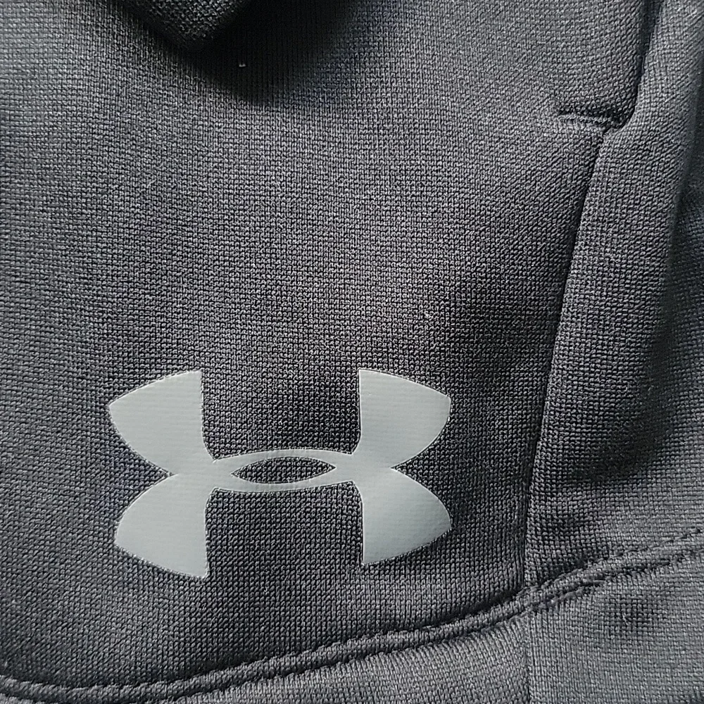 Under Armour black hoodie - Picture 3 of 8